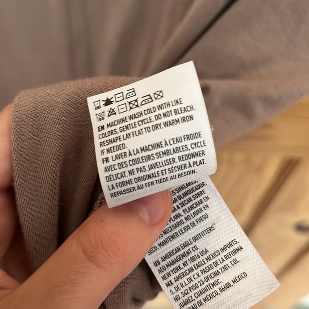 American Eagle Outfitters Twisted Front Top - Picture 7 of 7